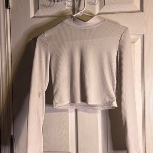 White cropped turtle neck
